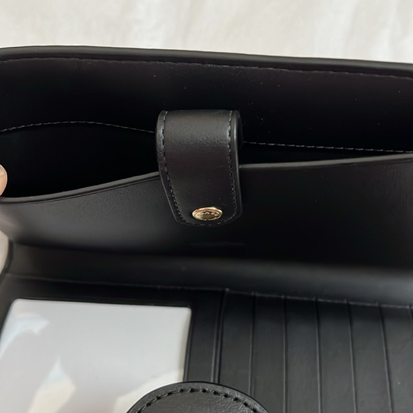 NWT Coach Phone Wallet In Color-block Signature Canvas - Picture 5 of 9